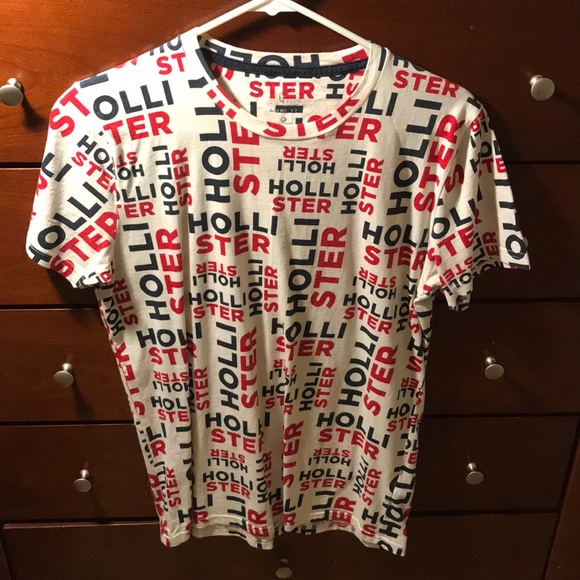 Hollister T-Shirt - Picture 1 of 2